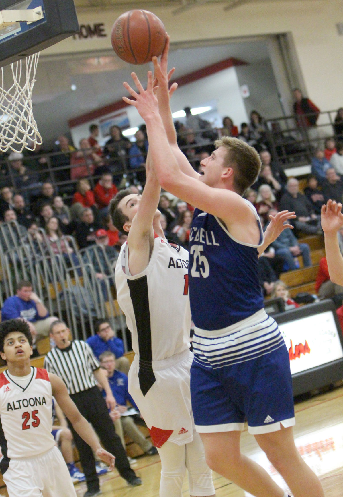 McDonell boys basketball at Altoona 2-13-20
